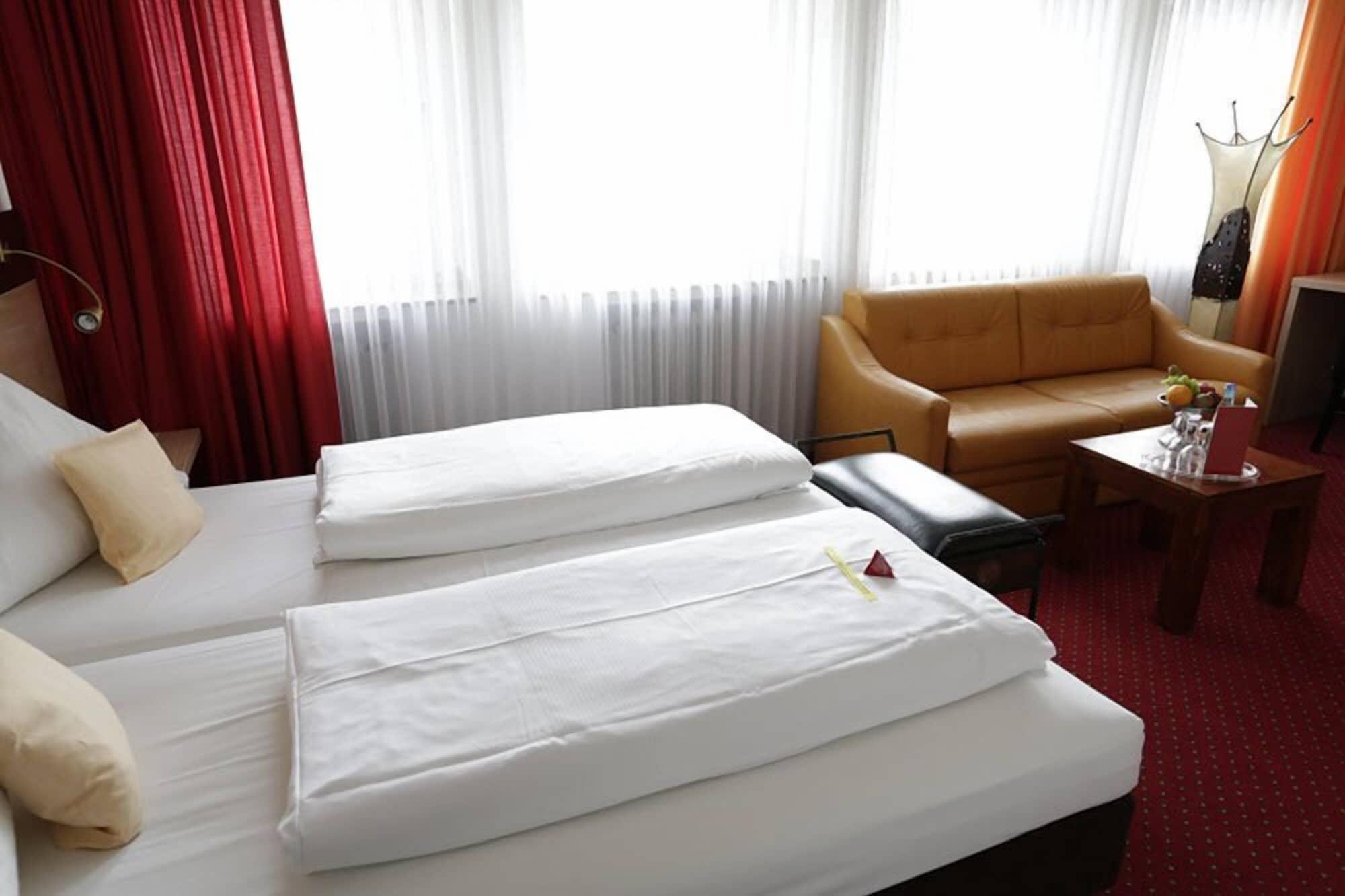 Hotel Cascade Superior Düsseldorf Eksteriør billede