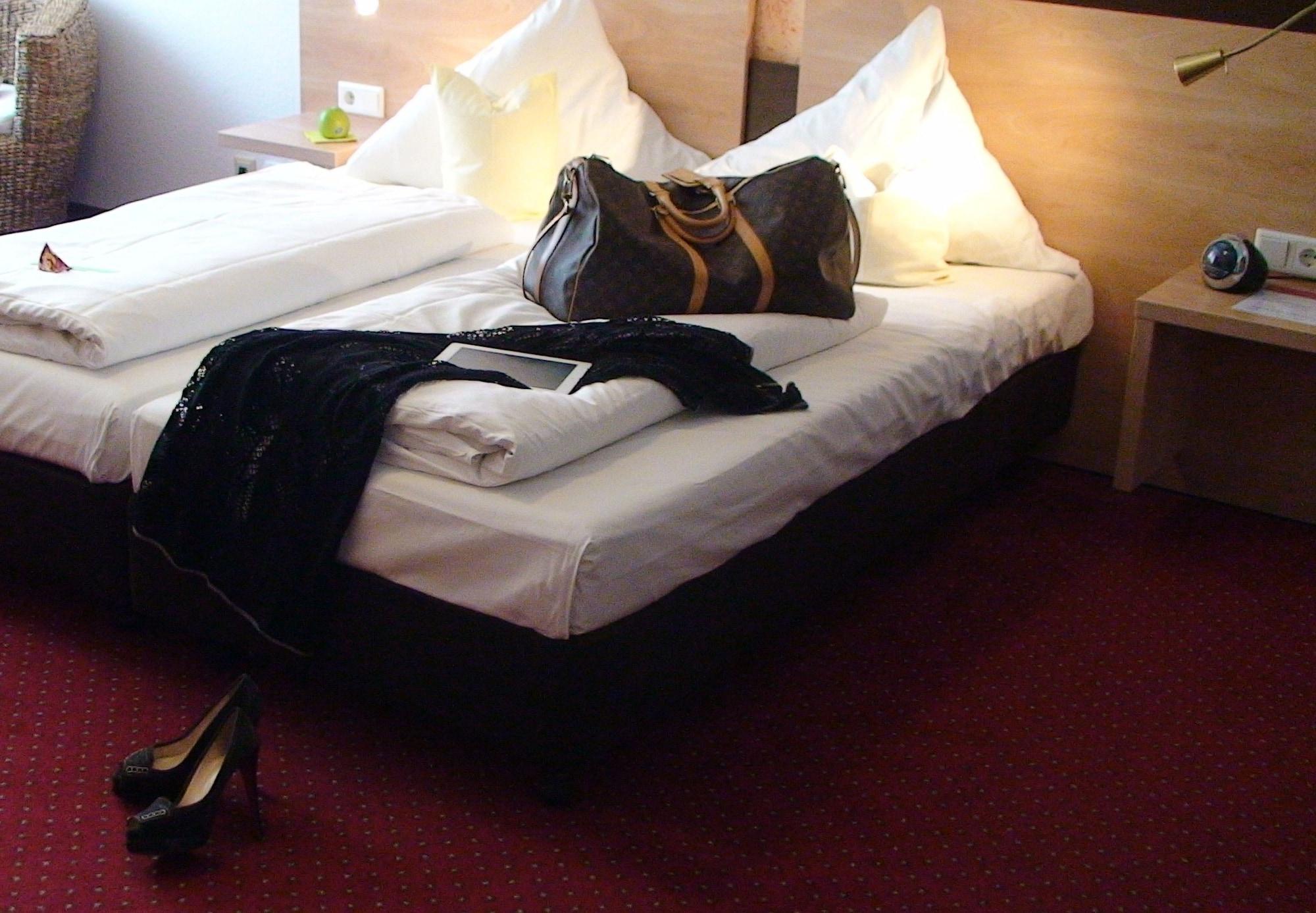 Hotel Cascade Superior Düsseldorf Eksteriør billede