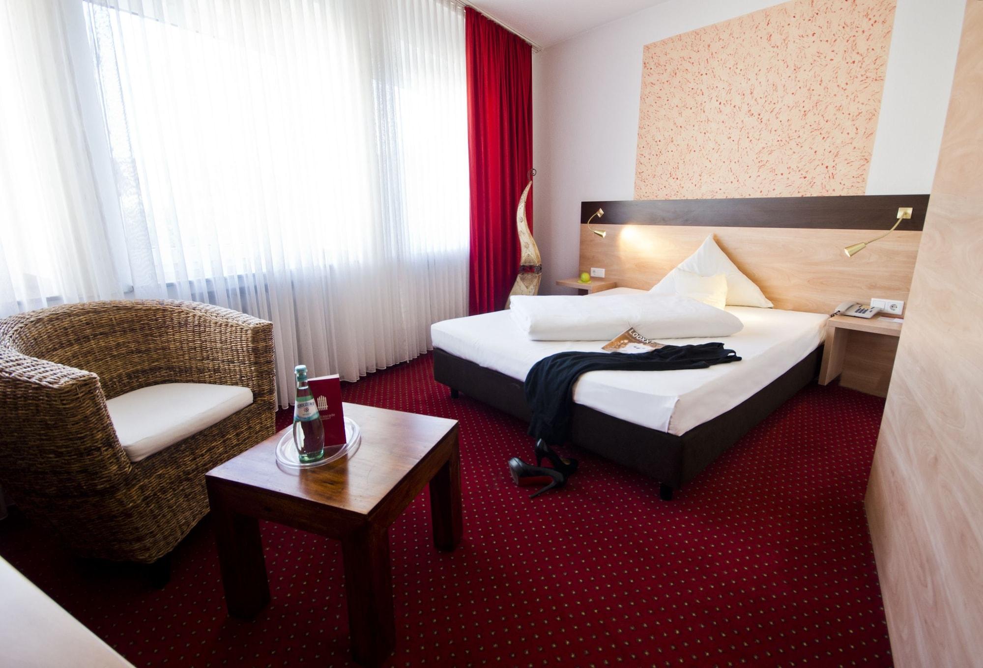 Hotel Cascade Superior Düsseldorf Eksteriør billede