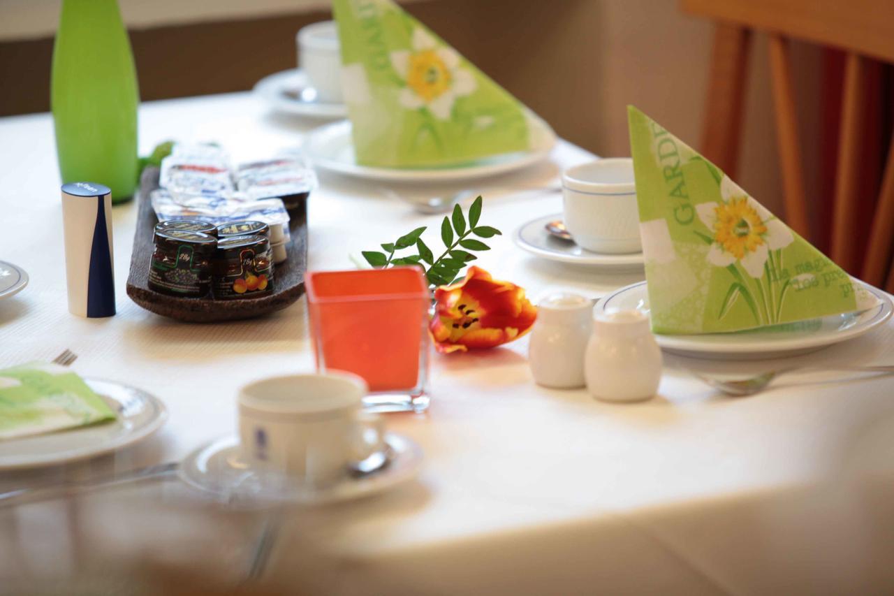 Hotel Cascade Superior Düsseldorf Eksteriør billede